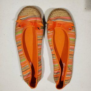 American Eagle Orange Flats